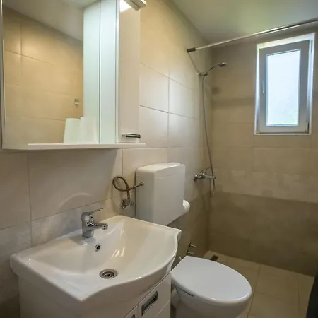 Milutinn-lipa * Soko Banja