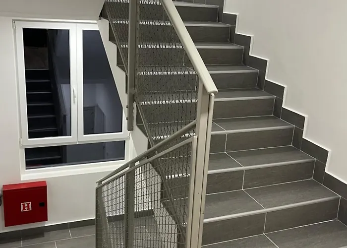 דירה Milutinn-lipa סוקו בניה